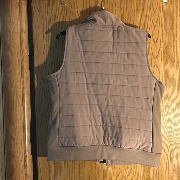 Reebok Light Weight Vest - Picture 2 of 2